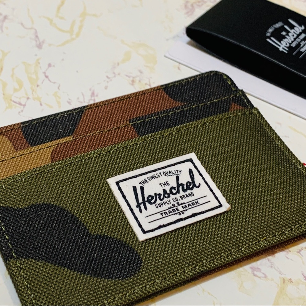 Herschel Camo Cash & Card Case